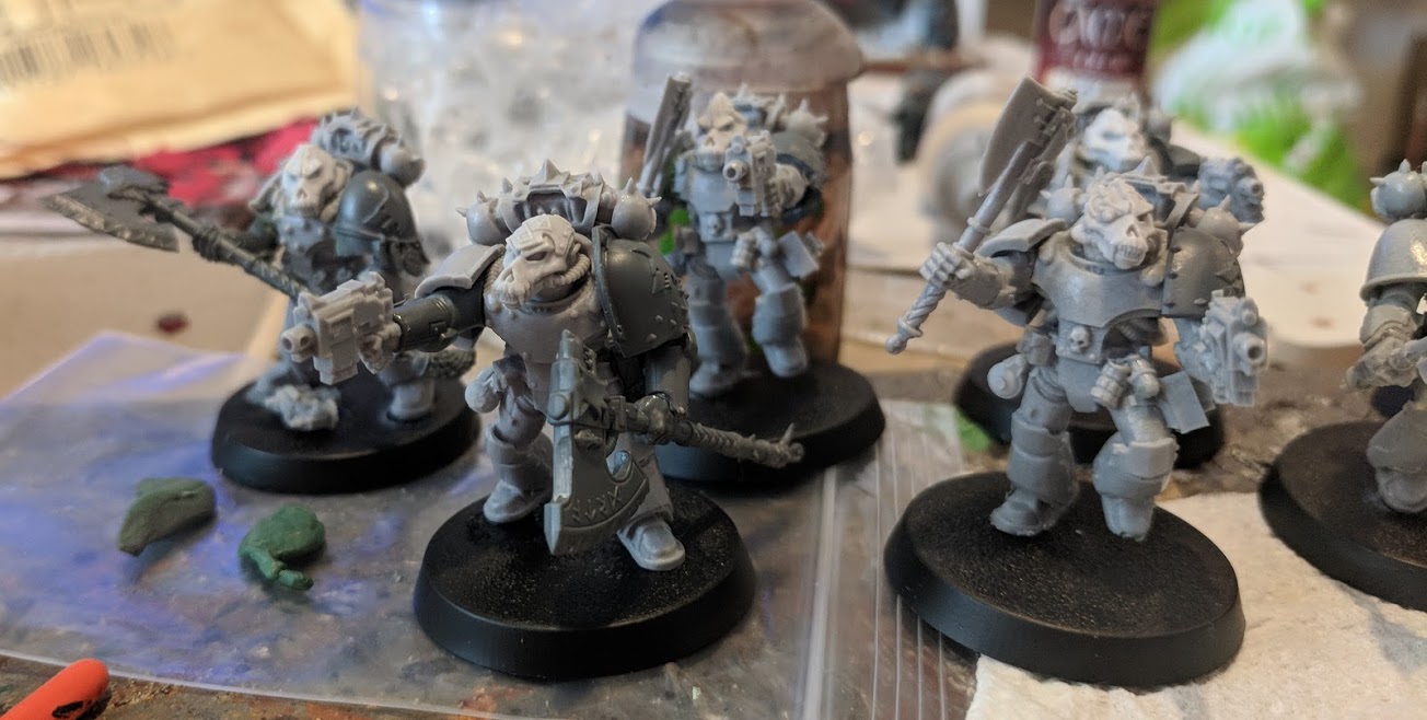 Bits FORGEWORLD Horus Heresy SPACE WOLVES DEATHSWORN 5 x WOLF PELTS 